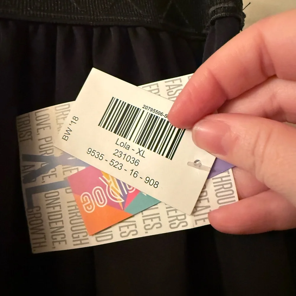 NWT LuLaRoe Lola Skirt - Size XL - Picture 5 of 6